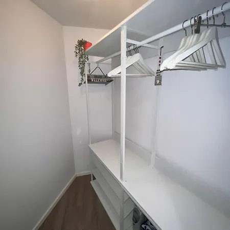 Apartament Com Patio Em Frente *