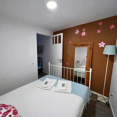 Apartament Com Patio Em Frente *