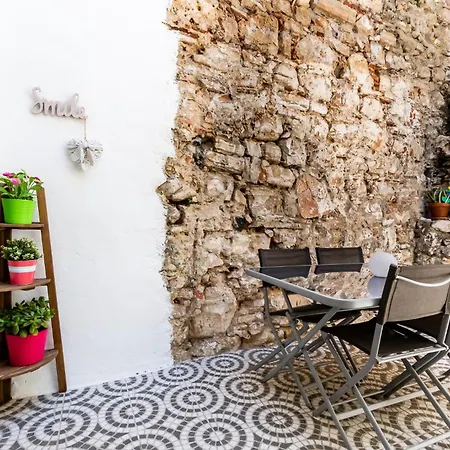 דירה Com Patio Em Frente Paço de Arcos