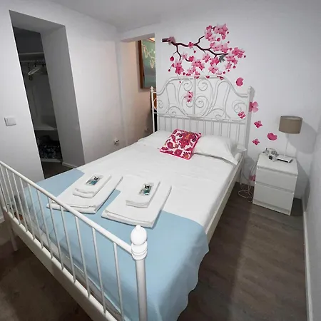 Appartement Com Patio Em Frente Paço de Arcos